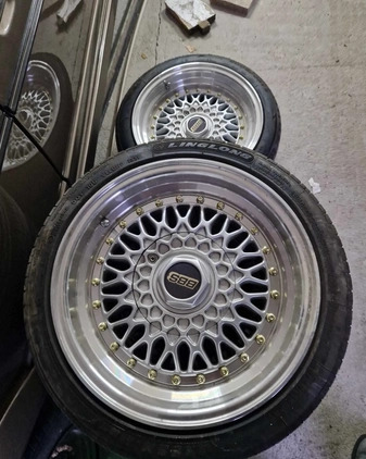 Volkswagen Golf cena 32000 przebieg: 100000, rok produkcji 1990 z Buk małe 277